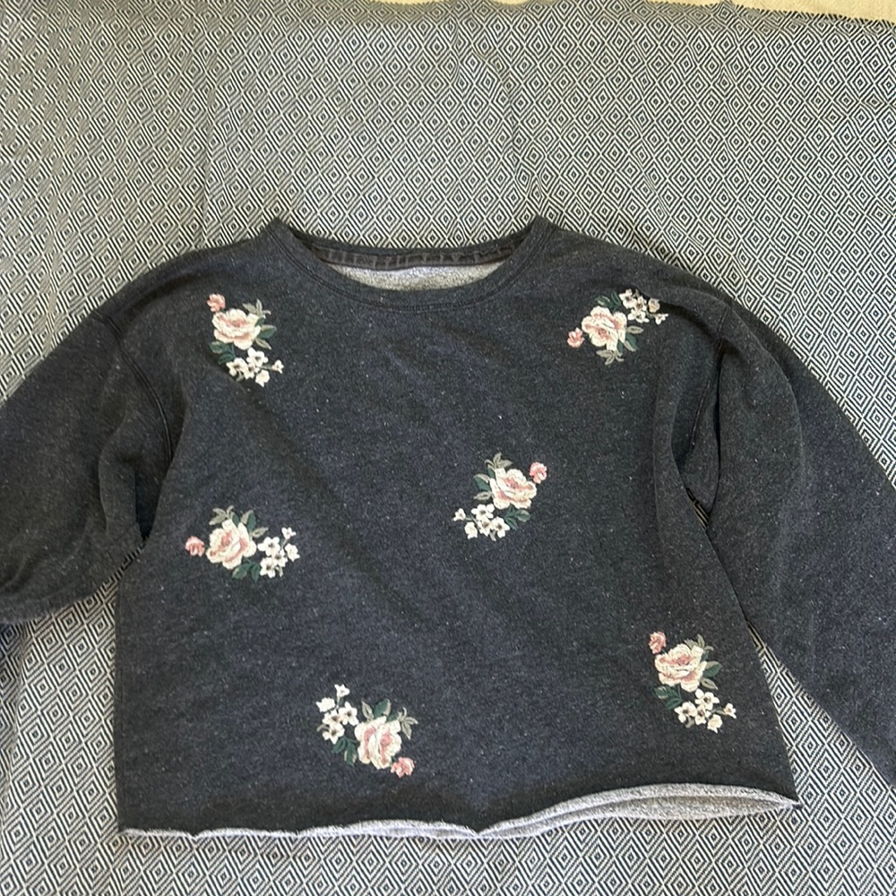 Abercrombie Crewneck